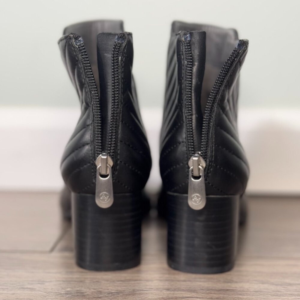 Adrienne Vittadini Black Ankle Booties - Picture 8 of 8